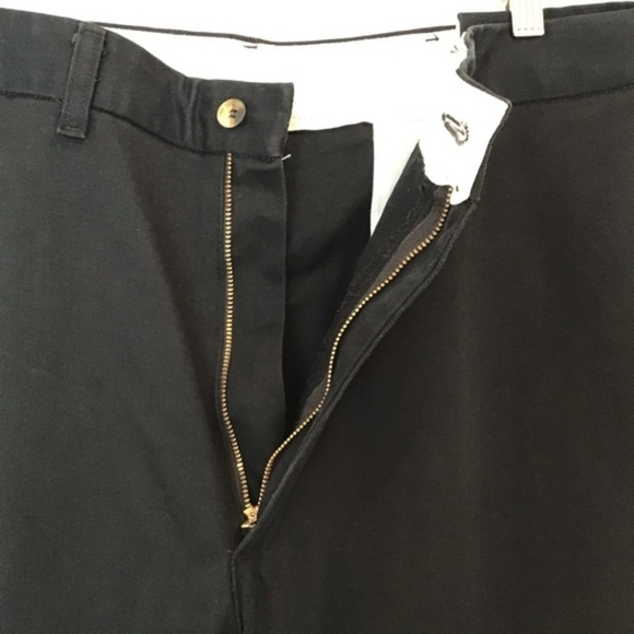 Wrangler W38 L30 Flat Front Black Khakis - Picture 6 of 8